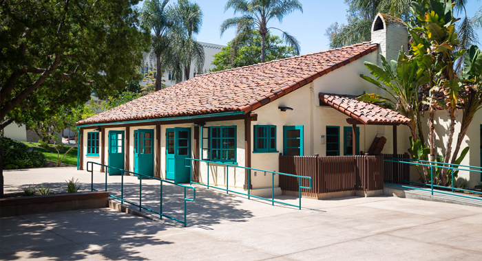 Historic Scripps Cottage Exterior. Photo by Mike Torrey Photography.